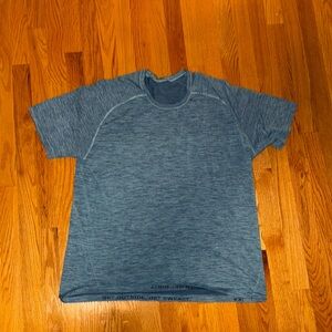 Lululemon Metal Vent short sleeve shirt men’s